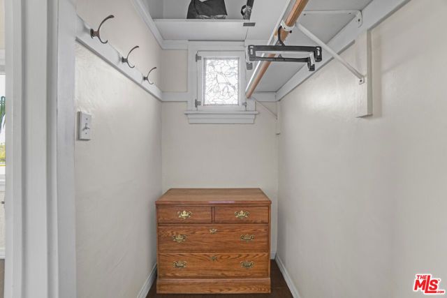 2536 Atlantic Avenue, Long Beach, CA 90806