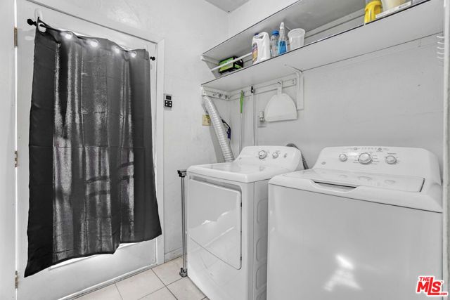 2536 Atlantic Avenue, Long Beach, CA 90806