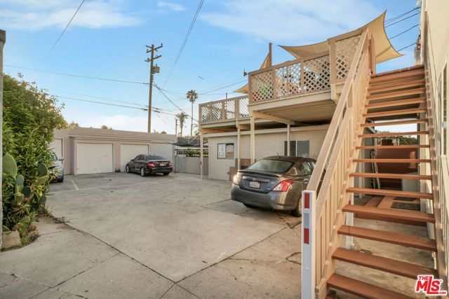 2536 Atlantic Avenue, Long Beach, CA 90806
