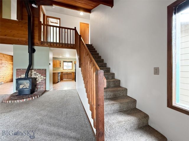 911 Jeanette Place D, Belgrade, MT 59714