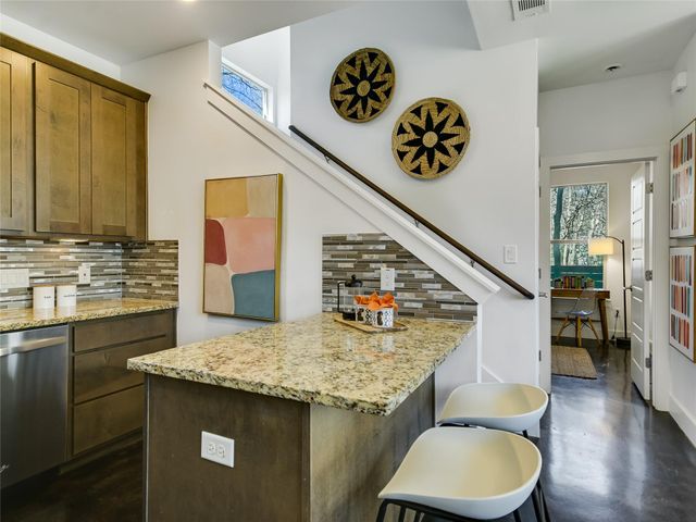 1302 Delano ST B, Austin, TX 78721