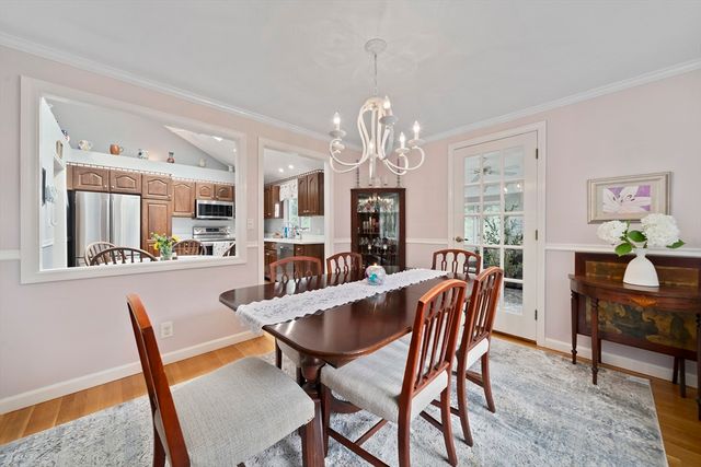 119 Hall Dr, Norwell, MA 02061