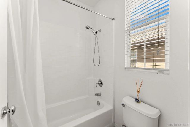 10449 Monterey Ridge Dr, San Diego, CA 92127