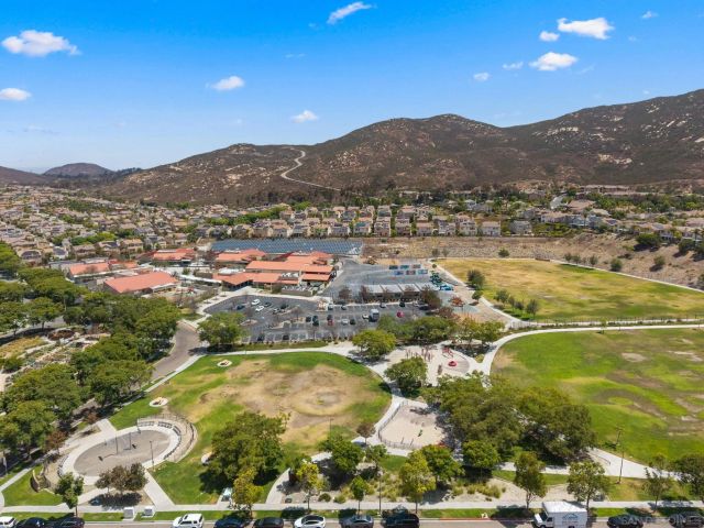 10449 Monterey Ridge Dr, San Diego, CA 92127