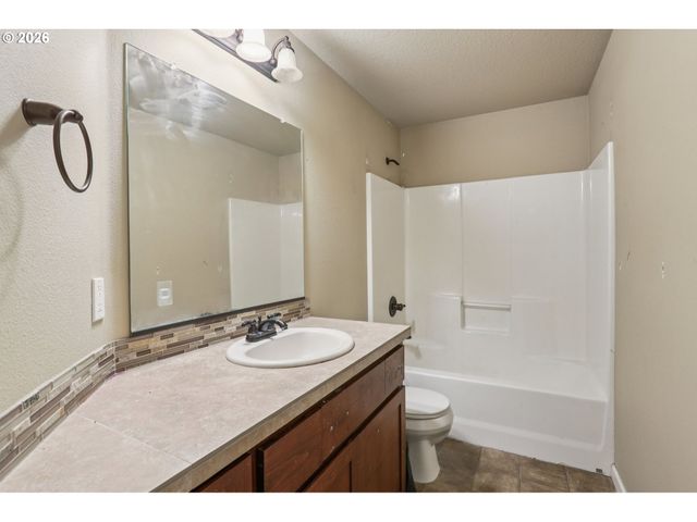 2608 PRINCETON Pl, Forest Grove, OR 97116