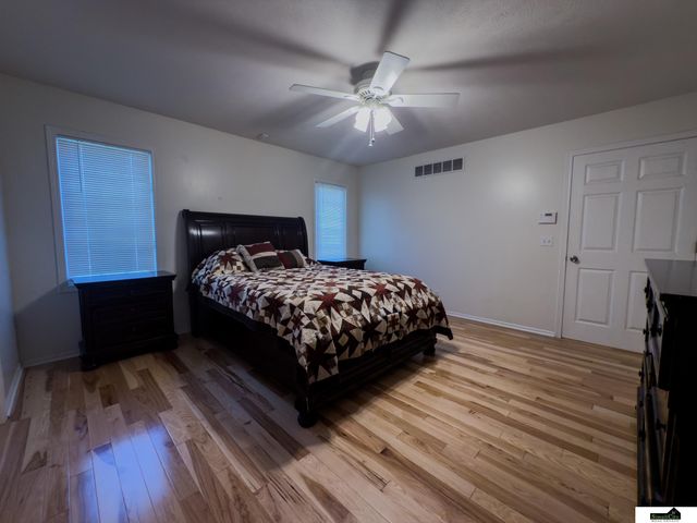 6411 Saline Drive, Lincoln, NE 68504