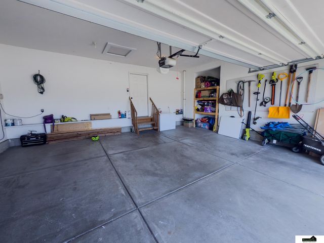 6411 Saline Drive, Lincoln, NE 68504