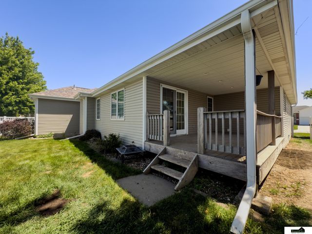 6411 Saline Drive, Lincoln, NE 68504
