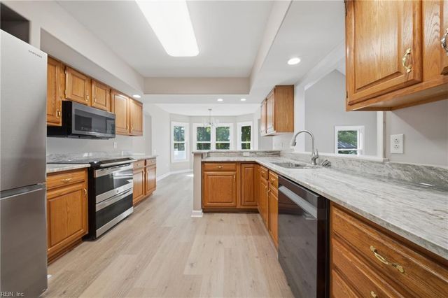 2609 Embers CT, Virginia Beach, VA 23456