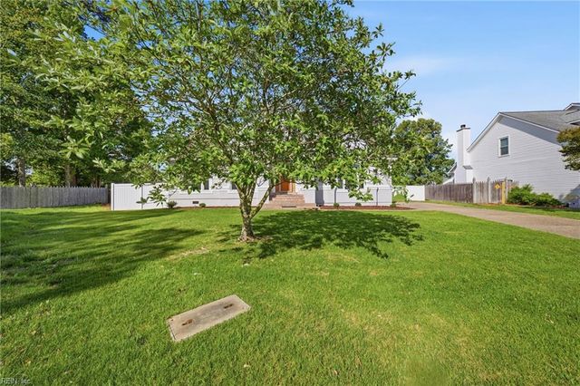 2609 Embers CT, Virginia Beach, VA 23456