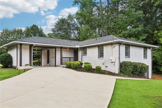 3731 N Druid Hills Road, Decatur, GA 30033