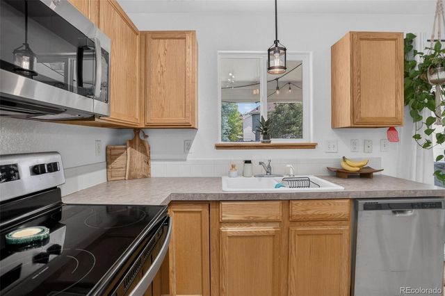 8466 Keenland Way, Wellington, CO 80549