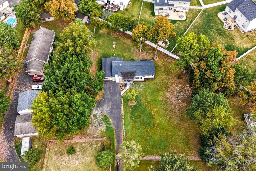 1565 E PHILADELPHIA AVE, Gilbertsville, PA 19525