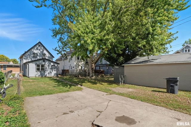 1416 17TH Avenue, Moline, IL 61265