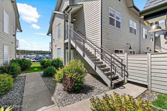 46700 HWY 200, 304, Hope, ID 83836
