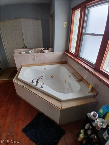 1694 E 90th Street, Cleveland, OH 44106