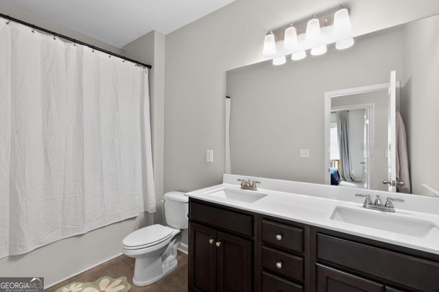 1836 Holman Forest Drive, Hoschton, GA 30548