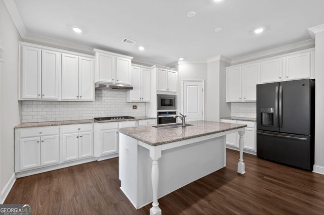 1836 Holman Forest Drive, Hoschton, GA 30548