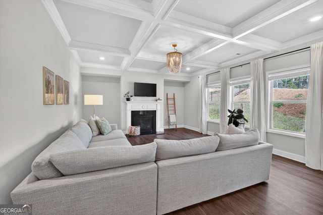 1836 Holman Forest Drive, Hoschton, GA 30548