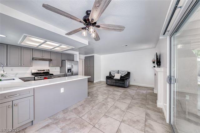 5639 Guiding Star Circle, North Las Vegas, NV 89031