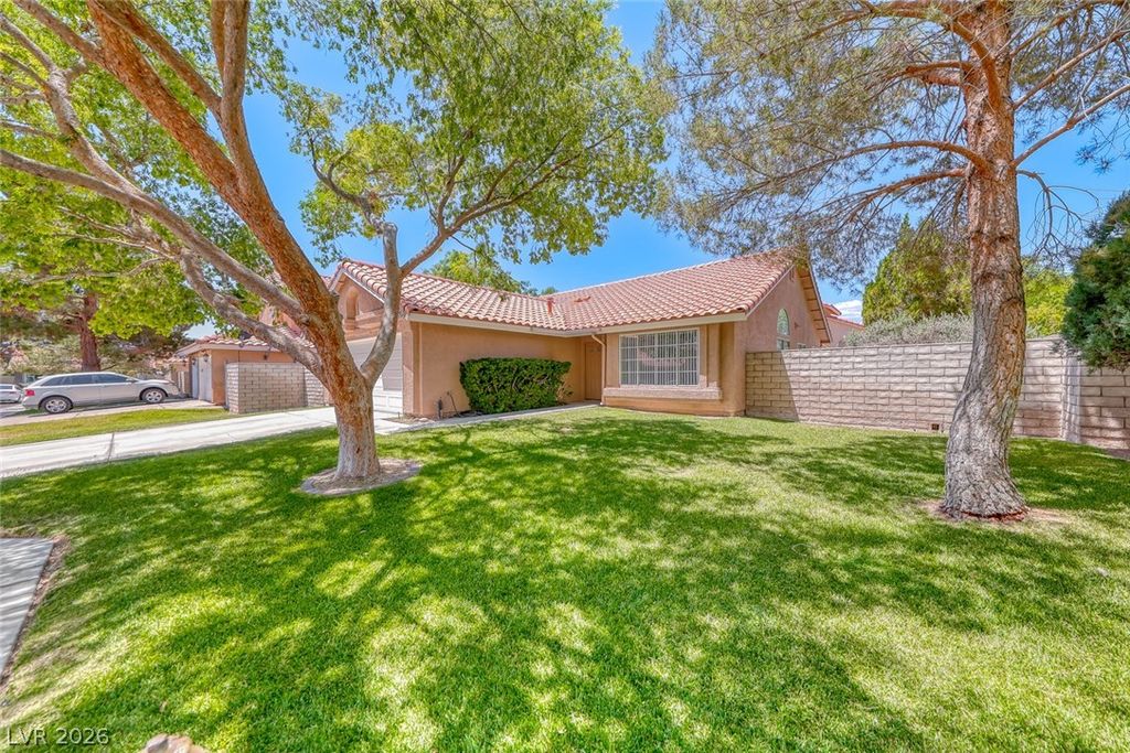 5639 Guiding Star Circle, North Las Vegas, NV 89031