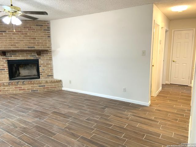 12242 Brownstone St, Live Oak, TX 78233