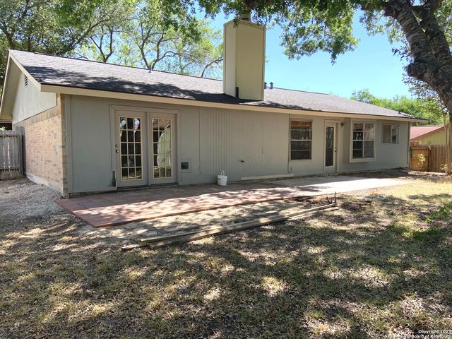 12242 Brownstone St, Live Oak, TX 78233