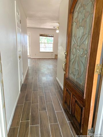 12242 Brownstone St, Live Oak, TX 78233