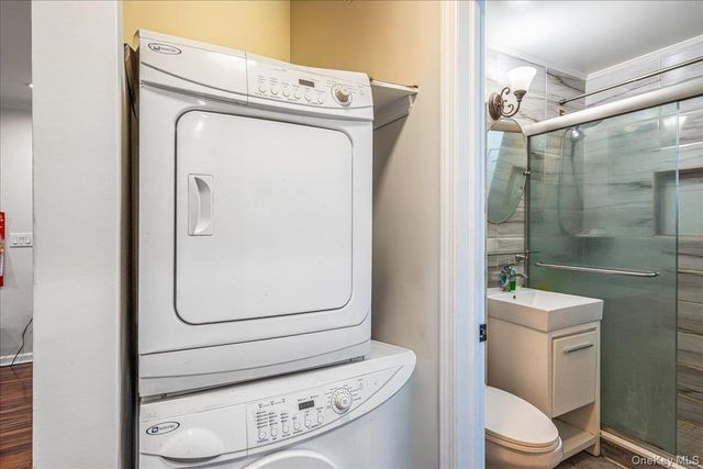 67-11 Bell Boulevard 2, Bayside, NY 11364