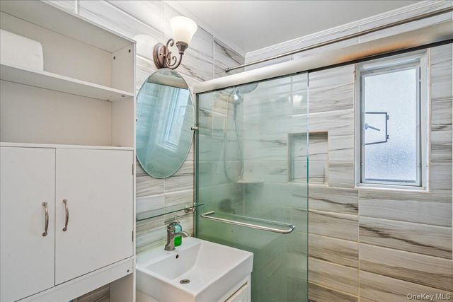 67-11 Bell Boulevard 2, Bayside, NY 11364