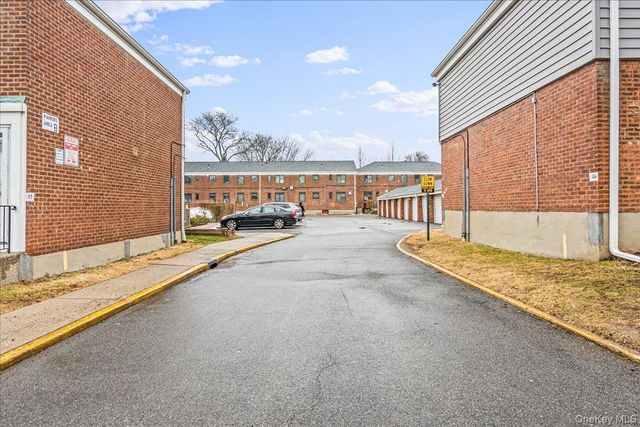 67-11 Bell Boulevard 2, Bayside, NY 11364