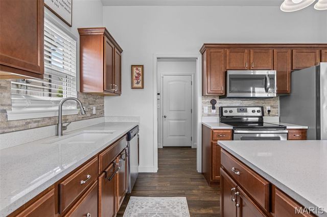 2206 Providence Park Lane, Herculaneum, MO 63048