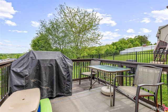2206 Providence Park Lane, Herculaneum, MO 63048