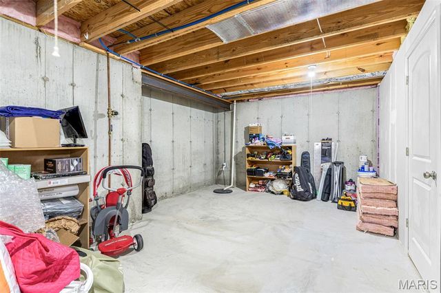 2206 Providence Park Lane, Herculaneum, MO 63048