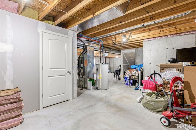 2206 Providence Park Lane, Herculaneum, MO 63048