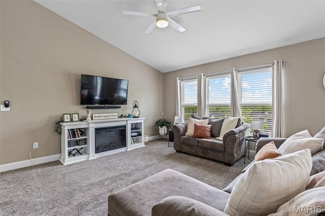 2206 Providence Park Lane, Herculaneum, MO 63048