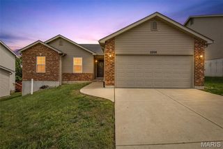 2206 Providence Park Lane, Herculaneum, MO 63048