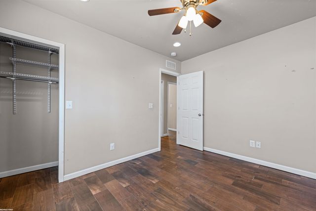 29139 Milton Avenue, Madison Heights, MI 48071