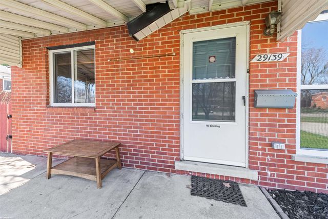 29139 Milton Avenue, Madison Heights, MI 48071