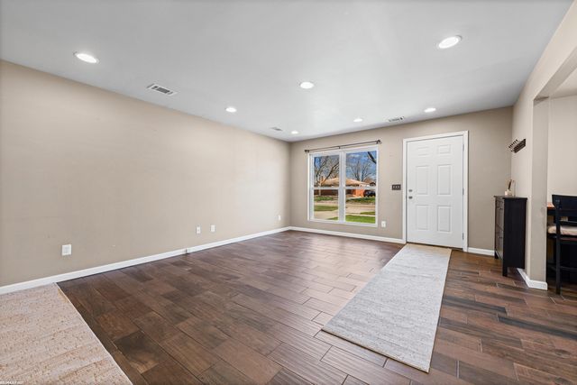 29139 Milton Avenue, Madison Heights, MI 48071