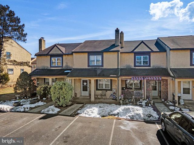 2105 WALNUT RIDGE, Pottstown, PA 19464