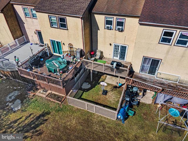 2105 WALNUT RIDGE, Pottstown, PA 19464