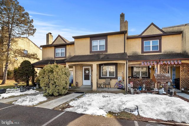 2105 WALNUT RIDGE, Pottstown, PA 19464