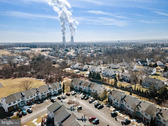 2105 WALNUT RIDGE, Pottstown, PA 19464