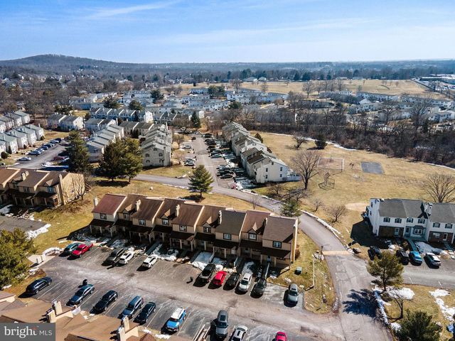 2105 WALNUT RIDGE, Pottstown, PA 19464