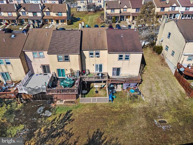 2105 WALNUT RIDGE, Pottstown, PA 19464