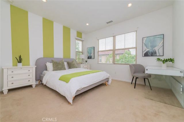 126 Saybrook, Irvine, CA 92620