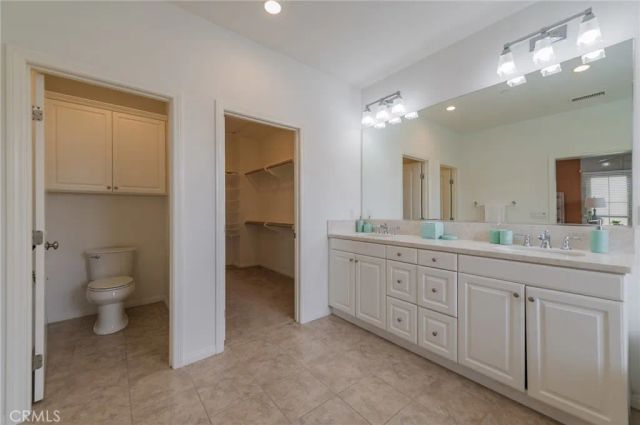 126 Saybrook, Irvine, CA 92620