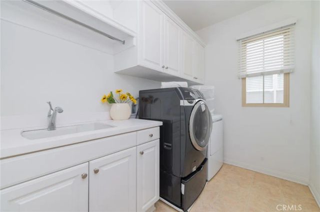 126 Saybrook, Irvine, CA 92620