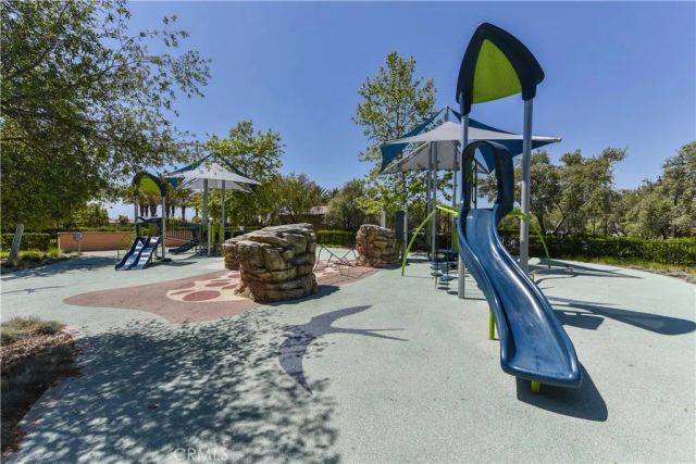 126 Saybrook, Irvine, CA 92620